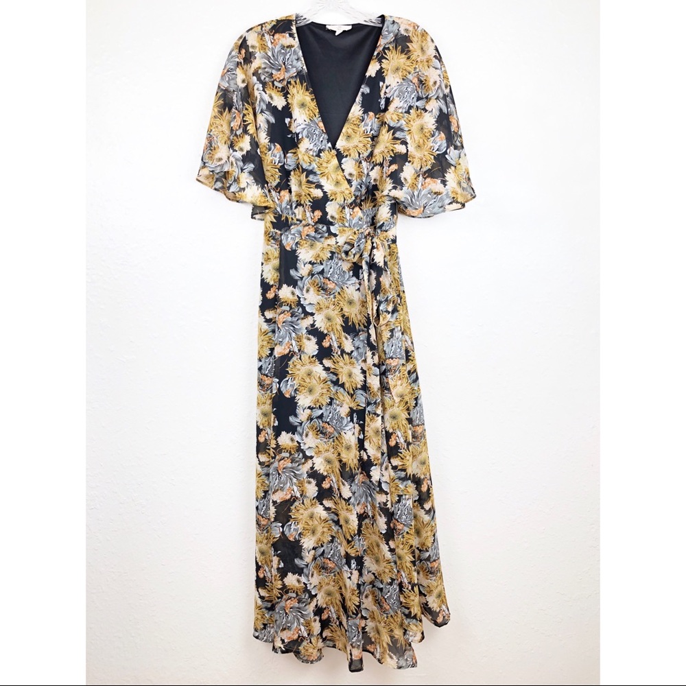 Entro Floral Wrap Flutter Sleeve Maxi Dress M